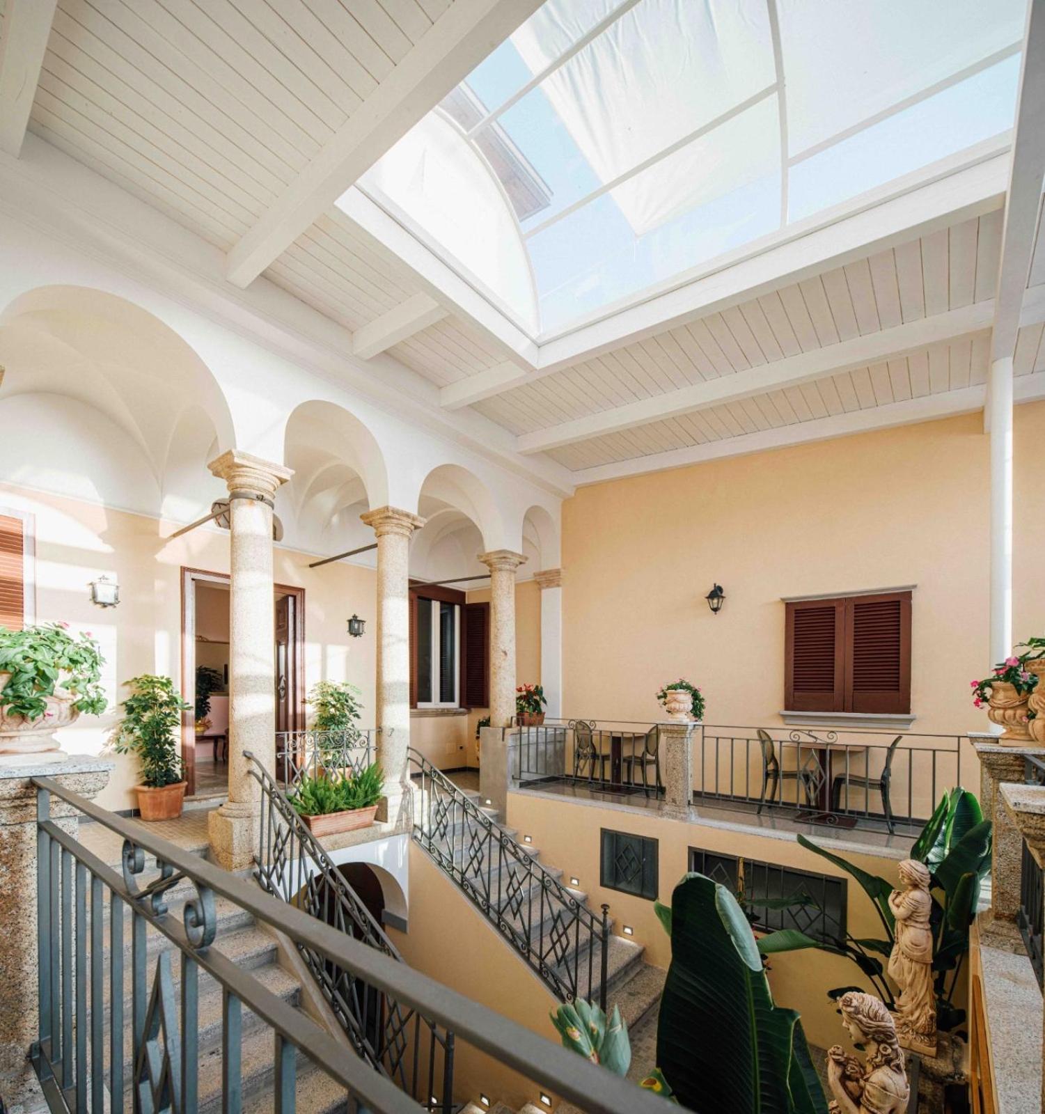 Bed and Breakfast Le Corti - Dimora Storica Polistena Exterior foto
